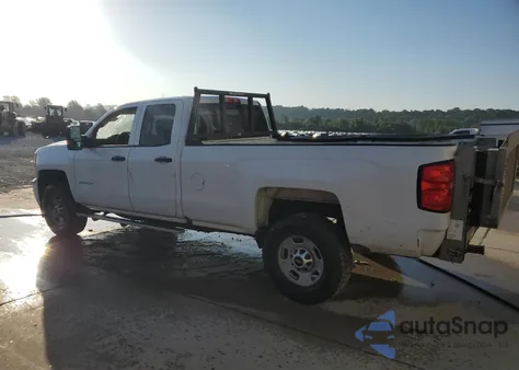 2018 Chevrolet Silverado C2500 Heavy Duty z USA, uszkodzony, nr VIN 1GC2CUEG7JZ233724